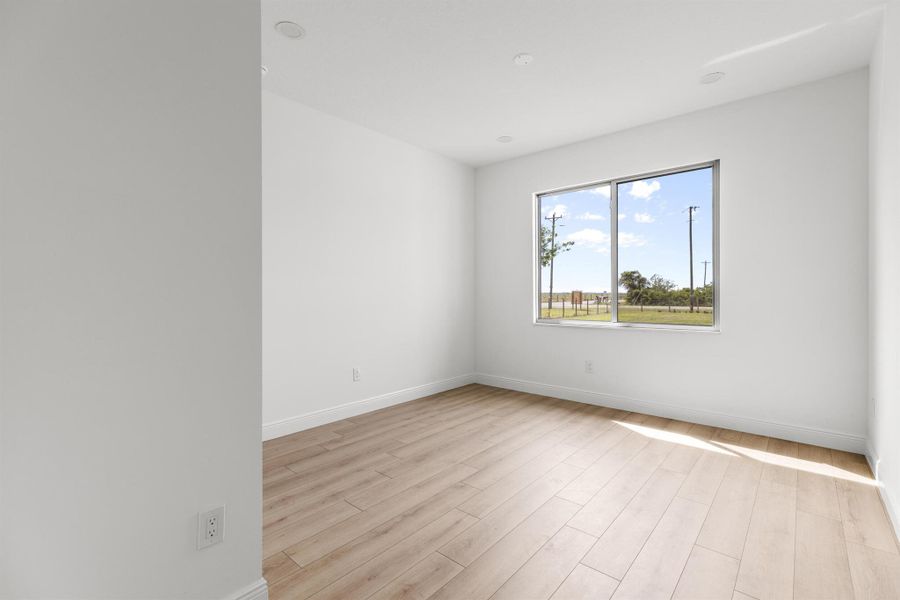 Spacious, unfurnished interior of a new home in , Okeechobee (Image 30). Spacious, unfurnished interior of a new home in , Okeechobee (Image 30).