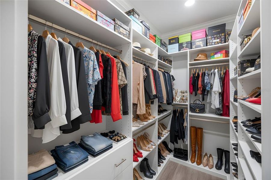 Close-up of interior finishes inside a home in , Sarasota (Image 21).