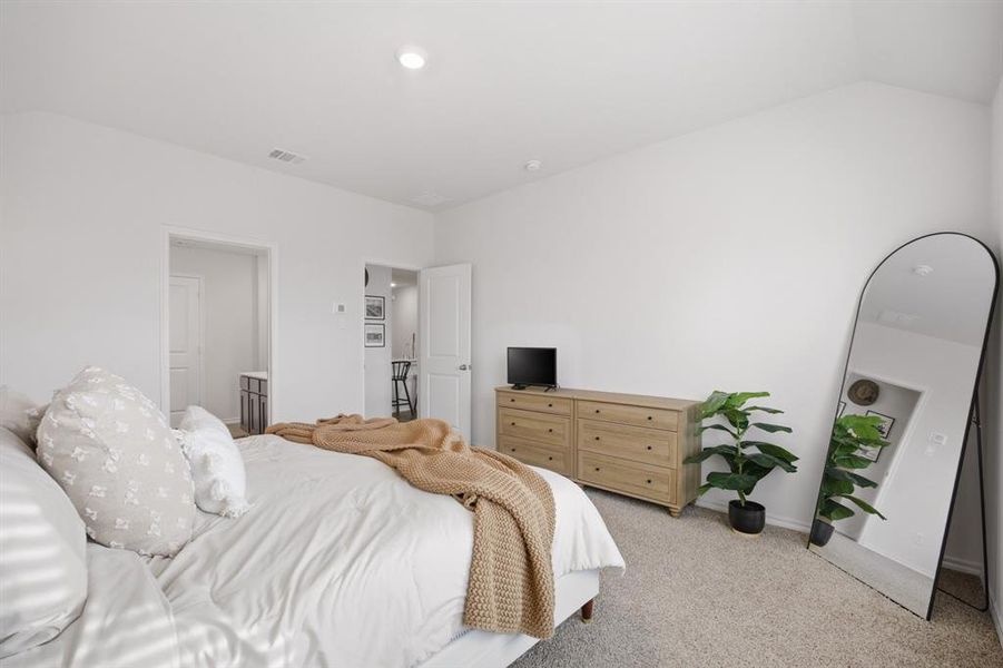 Furnished interior view inside a new home in Stonehaven, Caddo Mills (Image 23).