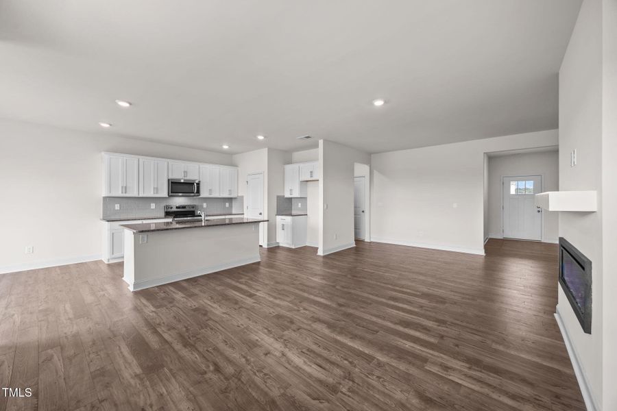 13-web-or-mls-BLS_0033