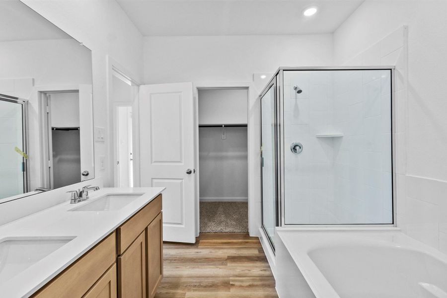 Furnished interior view inside a new home in Grand West, Houston (Image 13).