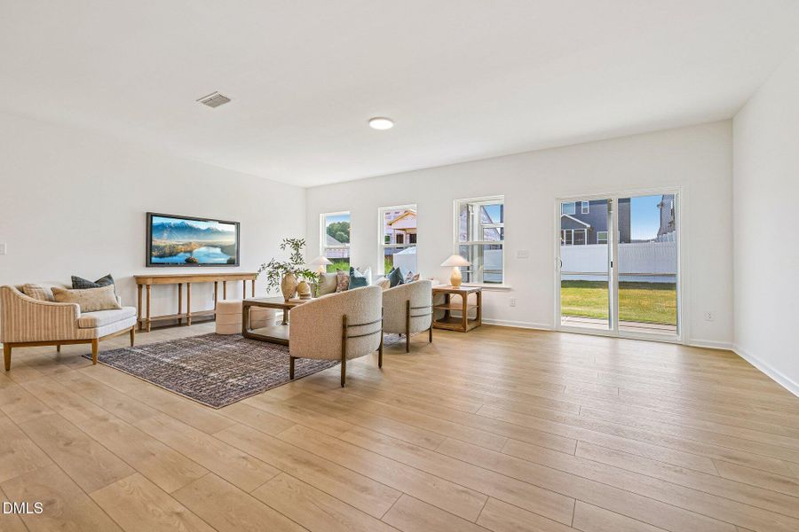 10-web-or-mls-S Harvest Rdg Wy-S0906-010