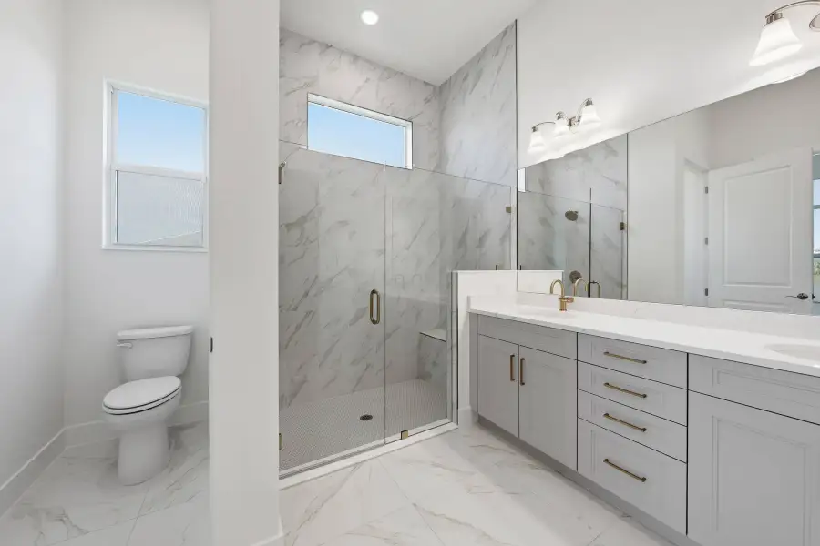 Owner's Bath Owner's Bath