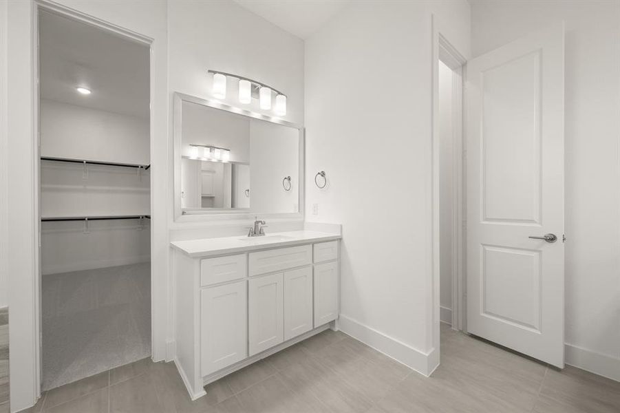 508 Burtin-  Primary Suite-4