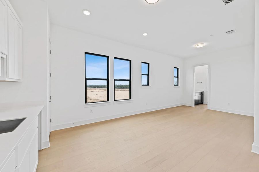 Lynmar II D Gameroom Lynmar II D Gameroom