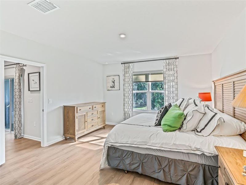 Furnished interior view inside a new home in , Lady Lake (Image 33). Furnished interior view inside a new home in , Lady Lake (Image 33).