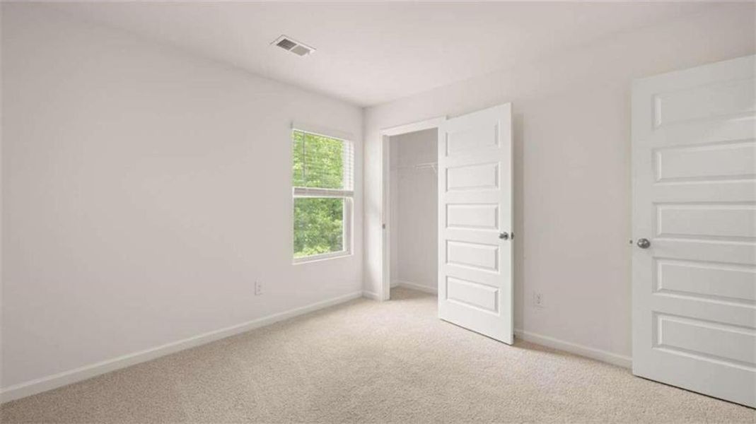 Spacious, unfurnished interior of a new home in Brooks Village, Dacula (Image 37).