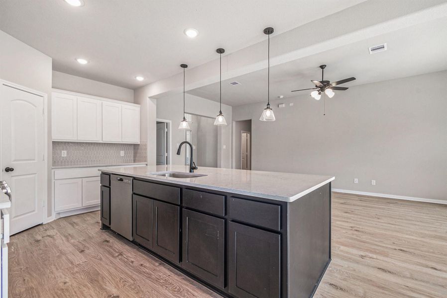 Furnished interior view inside a new home in Oakwood Ranch, Willis (Image 15).
