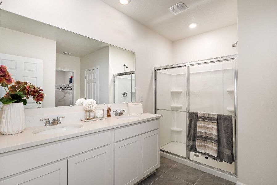 Furnished interior view inside a new home in Morningside, Fort Pierce (Image 7).
