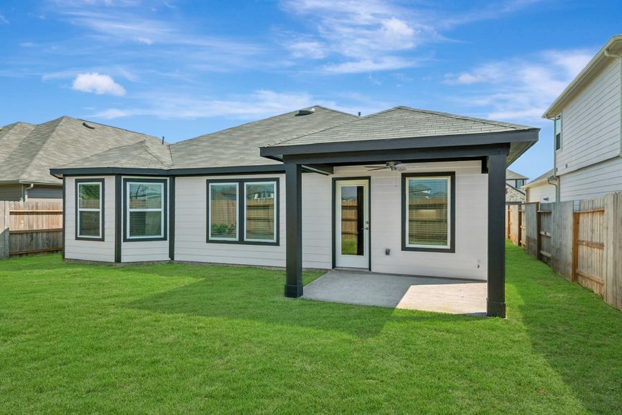 Exterior details and patio area of a home in Summerview, Fulshear (Image 4). Exterior details and patio area of a home in Summerview, Fulshear (Image 4).