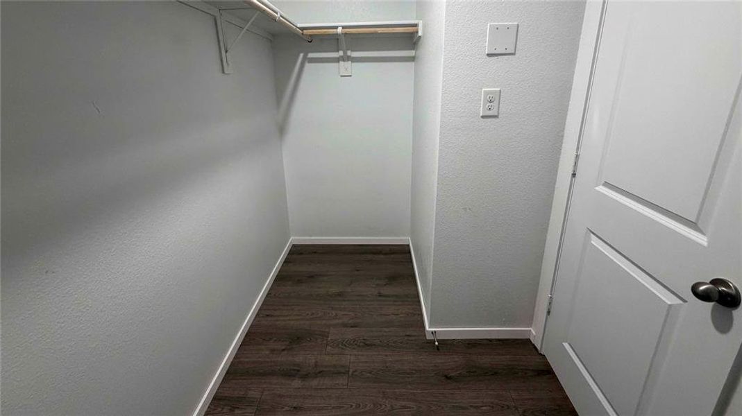 Spacious, unfurnished interior of a new home in Waverly Estates, Josephine (Image 6). Spacious, unfurnished interior of a new home in Waverly Estates, Josephine (Image 6).