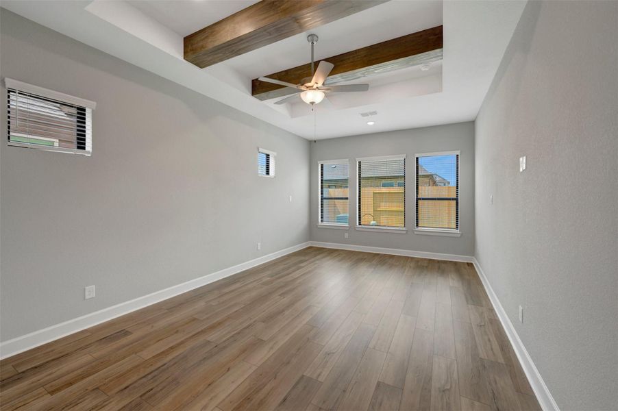 Spacious, unfurnished interior of a new home in Riceland - Enclave Collection, Mont Belvieu (Image 14). Spacious, unfurnished interior of a new home in Riceland - Enclave Collection, Mont Belvieu (Image 14).