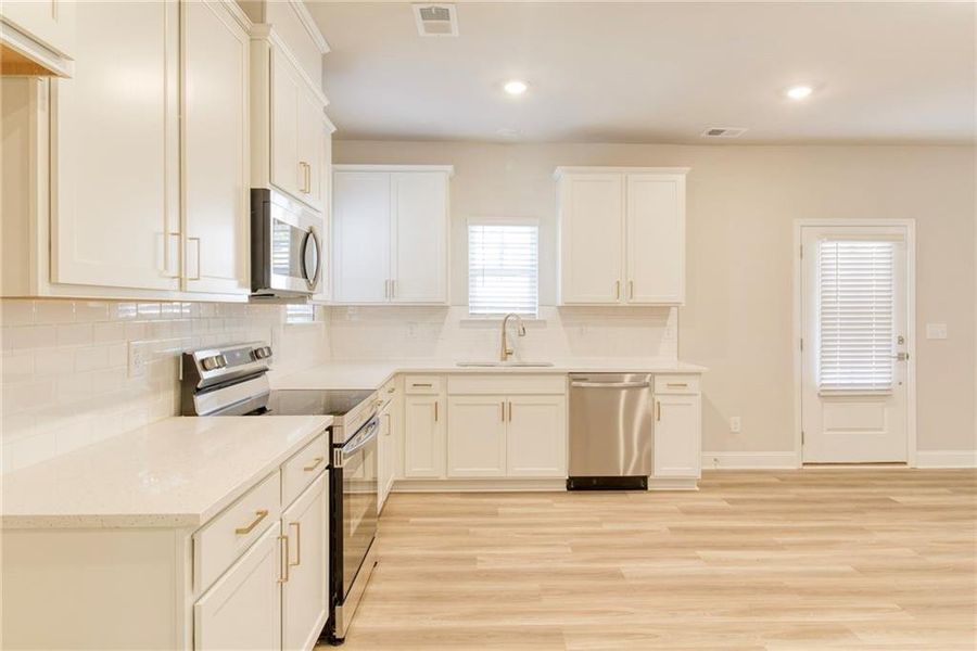 Furnished interior view inside a new home in , Canton (Image 14).
