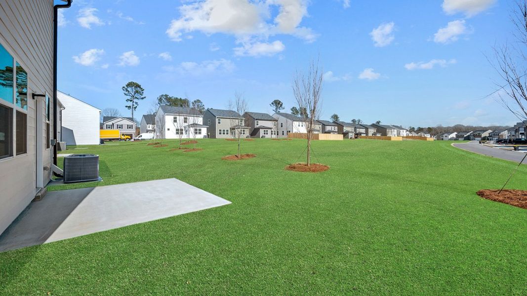 Representative exterior details of a home built from the Saratoga by D.R. Horton in Oakchase at Hampton, Hampton (Image 2).