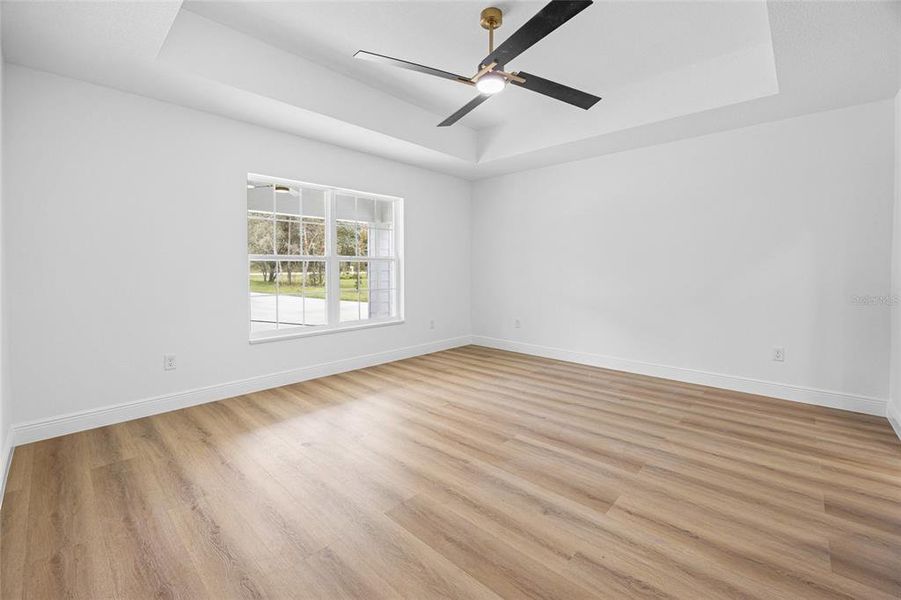 Spacious, unfurnished interior of a new home in , Dunnellon (Image 24).