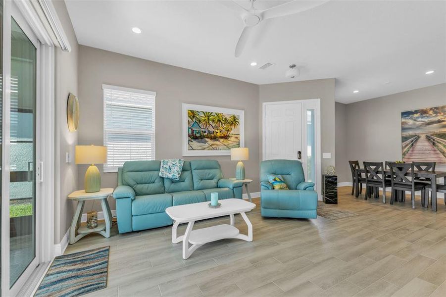 Furnished interior view inside a new home in , Punta Gorda (Image 10). Furnished interior view inside a new home in , Punta Gorda (Image 10).