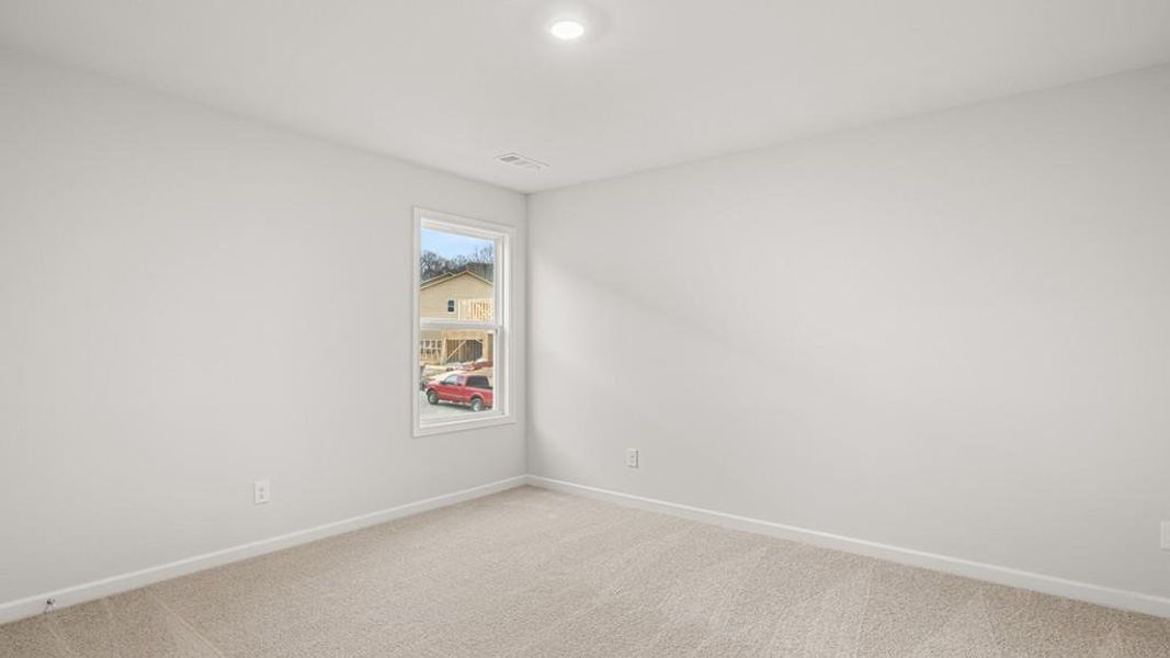Spacious, unfurnished interior of a new home in Butner Estates, South Fulton (Image 26).