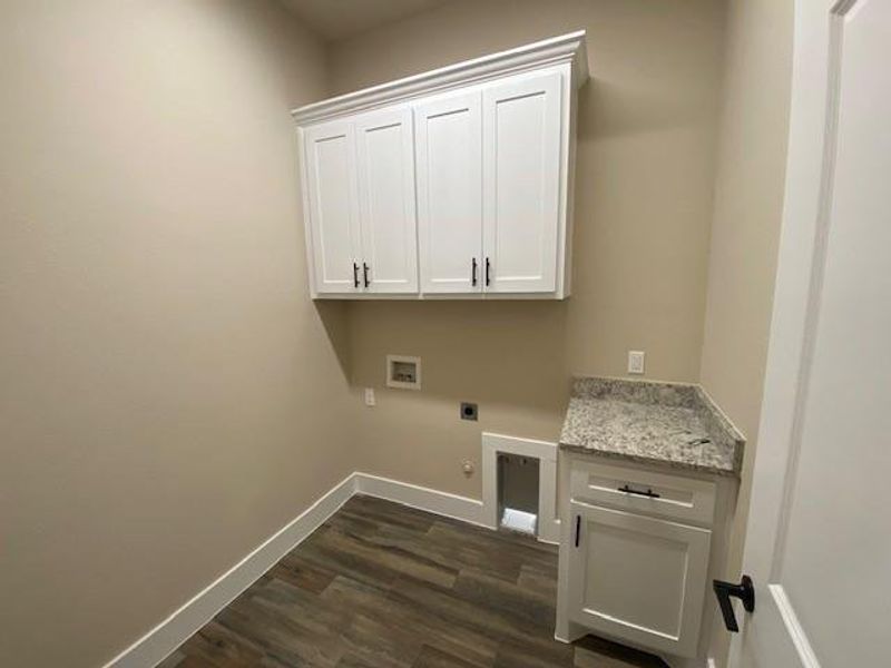 Image 16 of a home in . Image 16 of a home in .