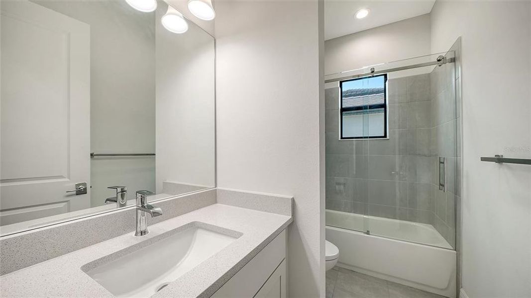 Furnished interior view inside a new home in Artistry Sarasota, Sarasota (Image 35).