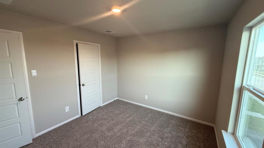 Spacious, unfurnished interior of a new home in Orchard Village, Fort Worth (Image 7). Spacious, unfurnished interior of a new home in Orchard Village, Fort Worth (Image 7).