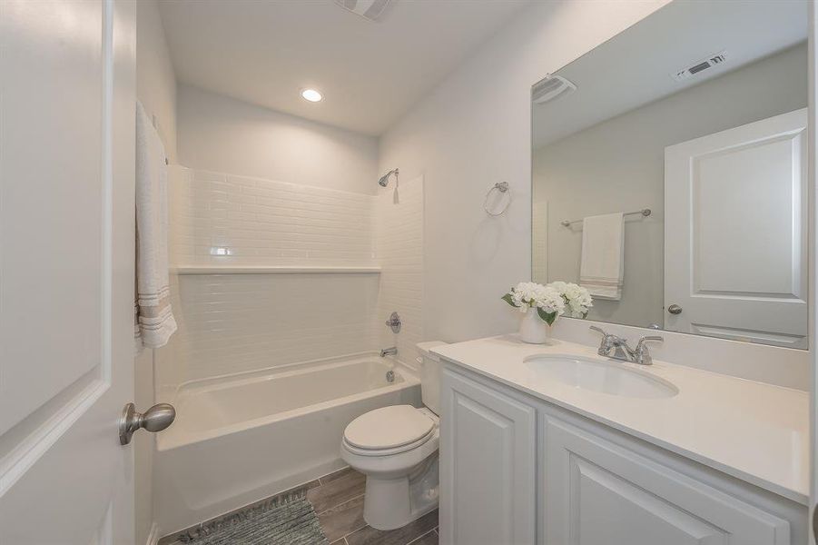 Furnished interior view inside a new home in , Fort Worth (Image 11). Furnished interior view inside a new home in , Fort Worth (Image 11).