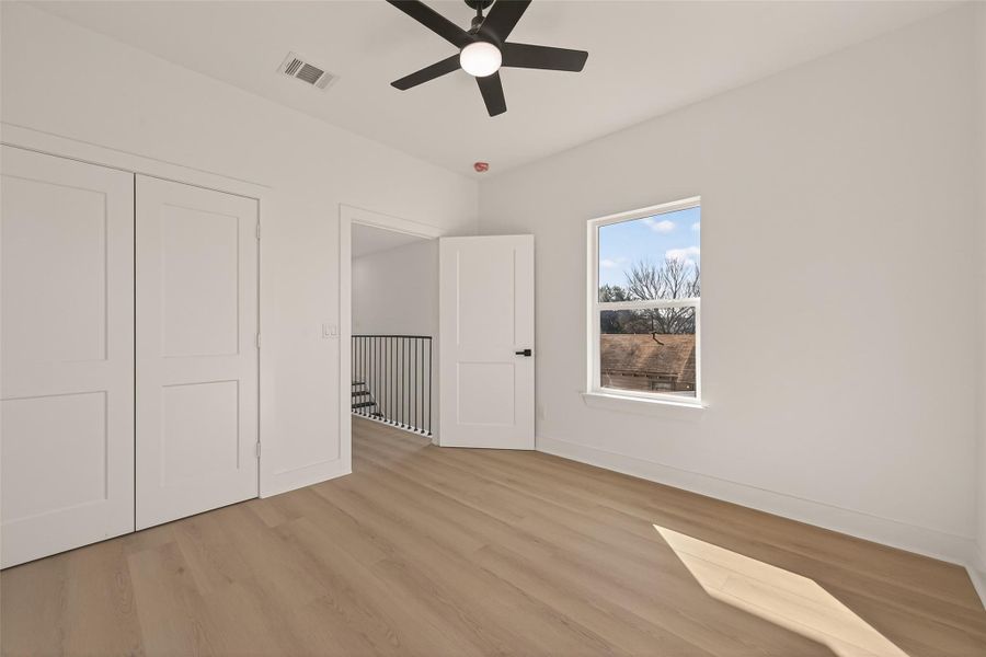 Spacious, unfurnished interior of a new home in , Houston (Image 20).