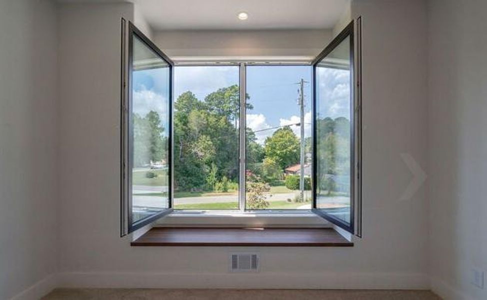 Image 118 of a home in .