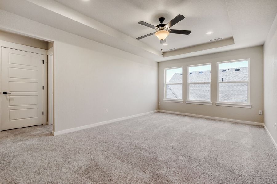 8702 Long Beach - Primary Bedroom