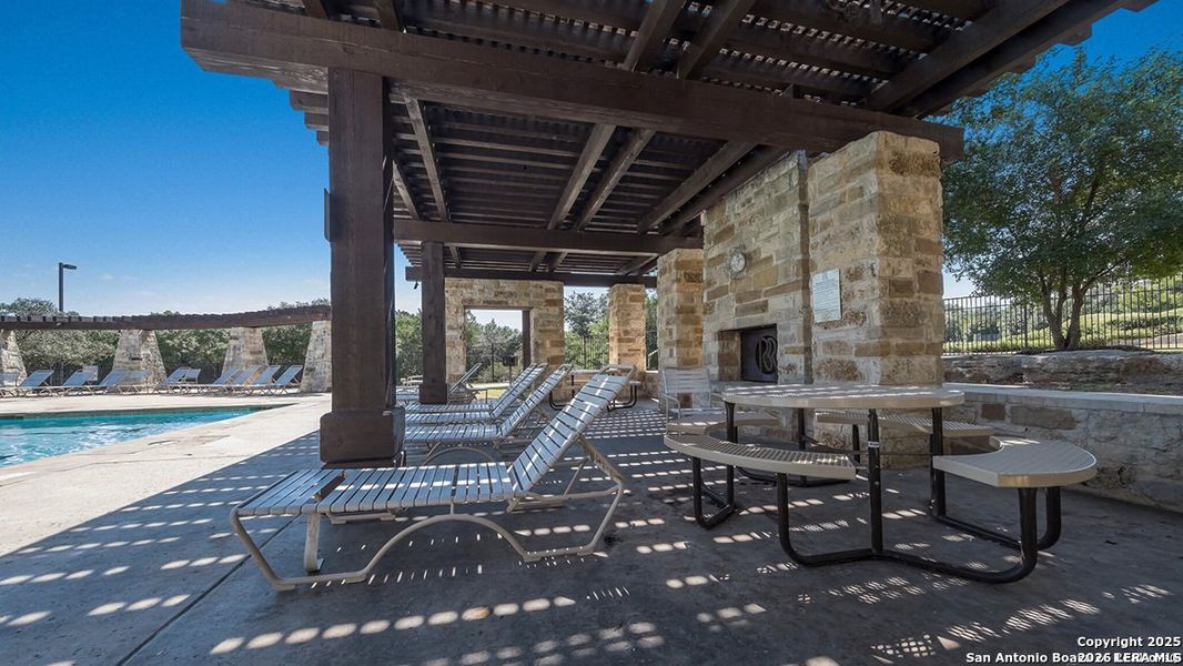 Community amenities in Redbird Ranch, San Antonio (Image 24).