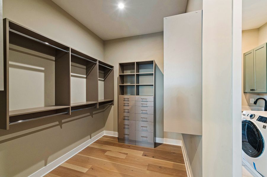 Representative furnished interior of a home built from the Winslow by Fischer Homes in Twin Lakes, Hoschton (Image 16).