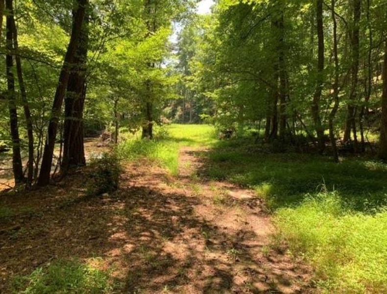 Image 15 of a home in .