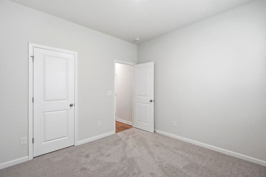 Spacious, unfurnished interior of a new home in Westfall, Gastonia (Image 22).