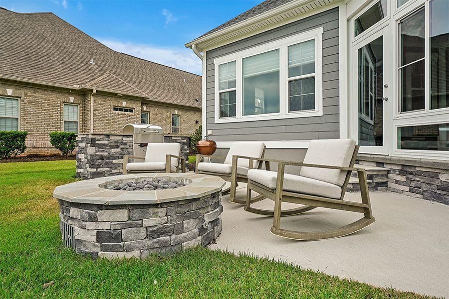 Bar Harbour II, Patio