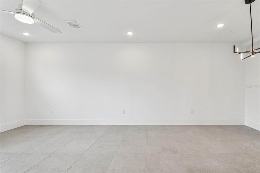 Spacious, unfurnished interior of a new home in Townes at Northlake, Oviedo (Image 13). Spacious, unfurnished interior of a new home in Townes at Northlake, Oviedo (Image 13).