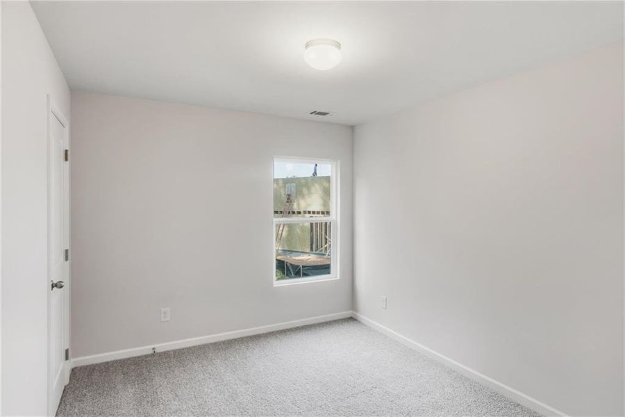 Spacious, unfurnished interior of a new home in Castleberry Pointe, Dawsonville (Image 8). Spacious, unfurnished interior of a new home in Castleberry Pointe, Dawsonville (Image 8).