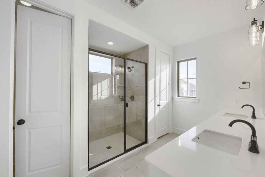 Plan 1459 Main Bathroom Representative Photo Plan 1459 Main Bathroom Representative Photo