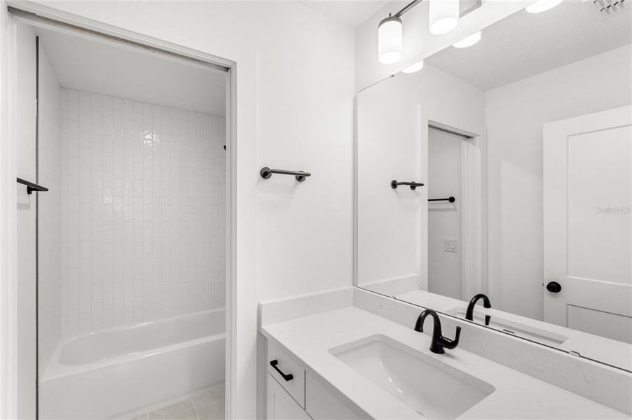 Furnished interior view inside a new home in , Winter Garden (Image 17).