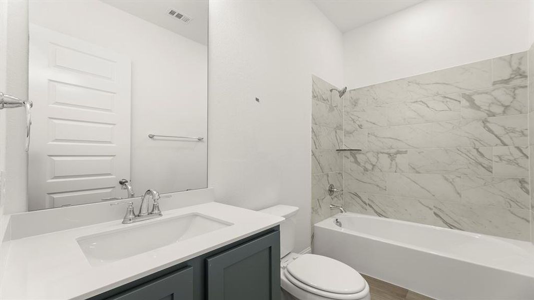 04. 776 Tawny Turn - 2ND Bath 04. 776 Tawny Turn - 2ND Bath