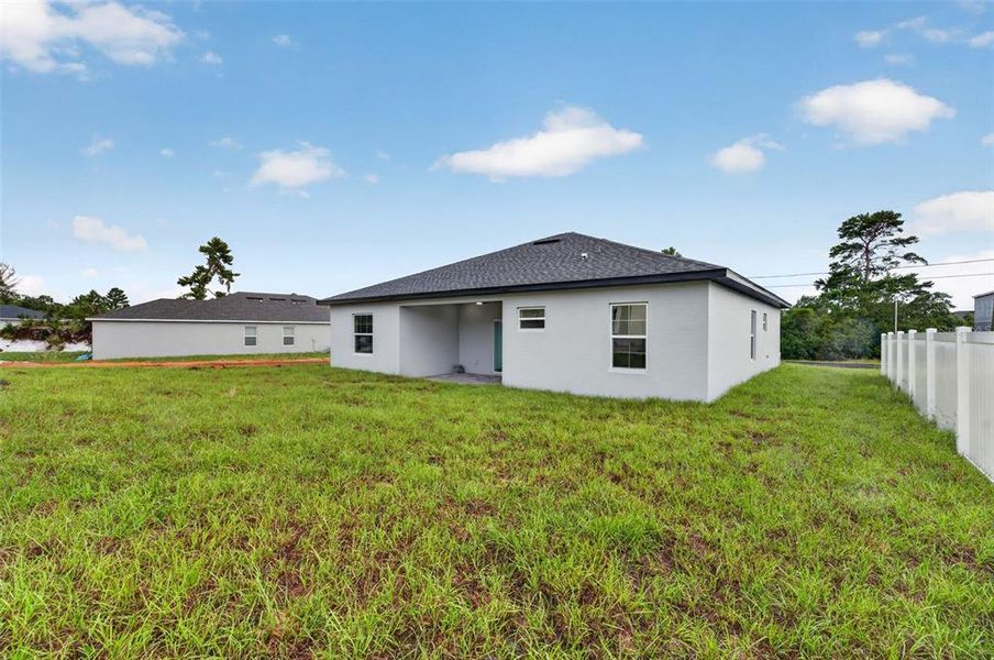 Exterior details and patio area of a home in , Poinciana (Image 24).