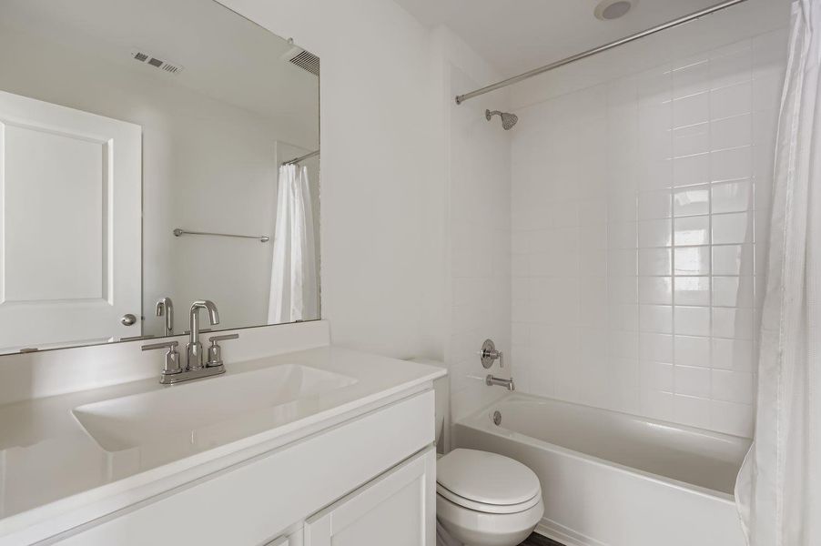 Furnished interior view inside a new home in Palomino, Manor (Image 14). Furnished interior view inside a new home in Palomino, Manor (Image 14).