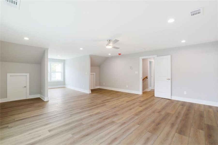 Spacious, unfurnished interior of a new home in , Lithonia (Image 37). Spacious, unfurnished interior of a new home in , Lithonia (Image 37).
