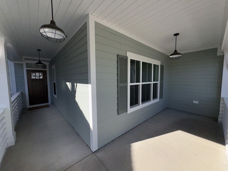 Exterior details and patio area of a home in Riverside Cove, Wilmington (Image 3). Exterior details and patio area of a home in Riverside Cove, Wilmington (Image 3).