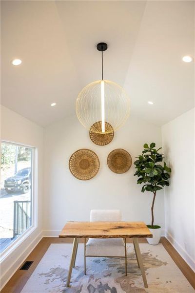 Furnished interior view inside a new home in , Gainesville (Image 9).
