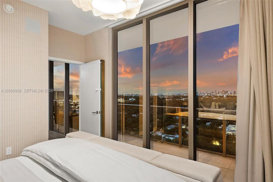 Furnished interior view inside a new home in Mr. C Residences, Miami (Image 39). Furnished interior view inside a new home in Mr. C Residences, Miami (Image 39).