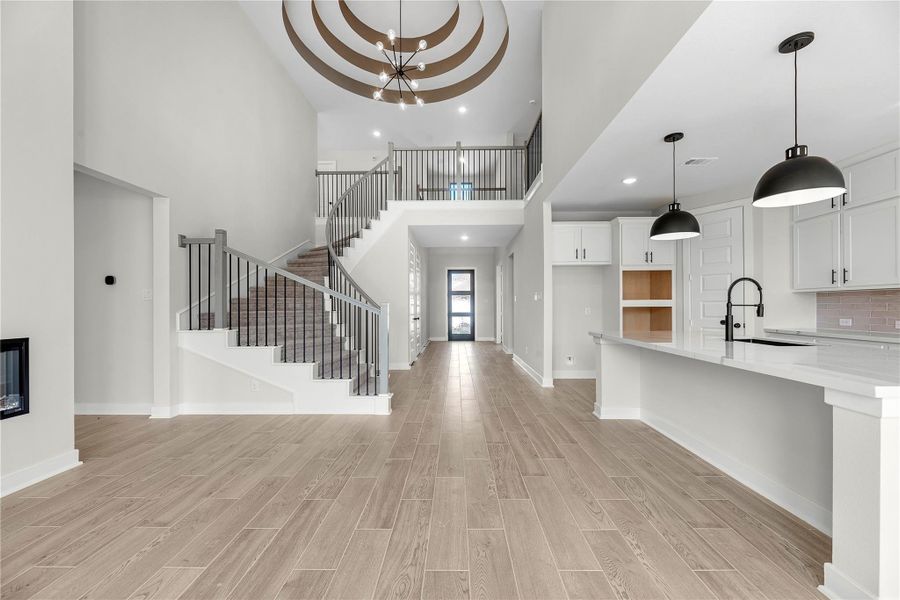 Spacious, unfurnished interior of a new home in Jordan Ranch – 50', Katy (Image 10). Spacious, unfurnished interior of a new home in Jordan Ranch – 50', Katy (Image 10).