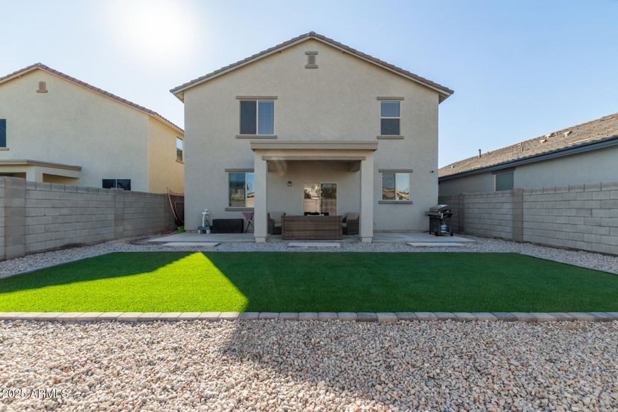 37 - Seldon 37 - Seldon