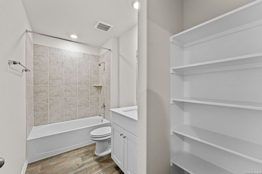 Furnished interior view inside a new home in Laurel Vistas, San Antonio (Image 6).