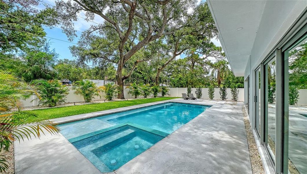 Exterior details and patio area of a home in , Sarasota (Image 38).