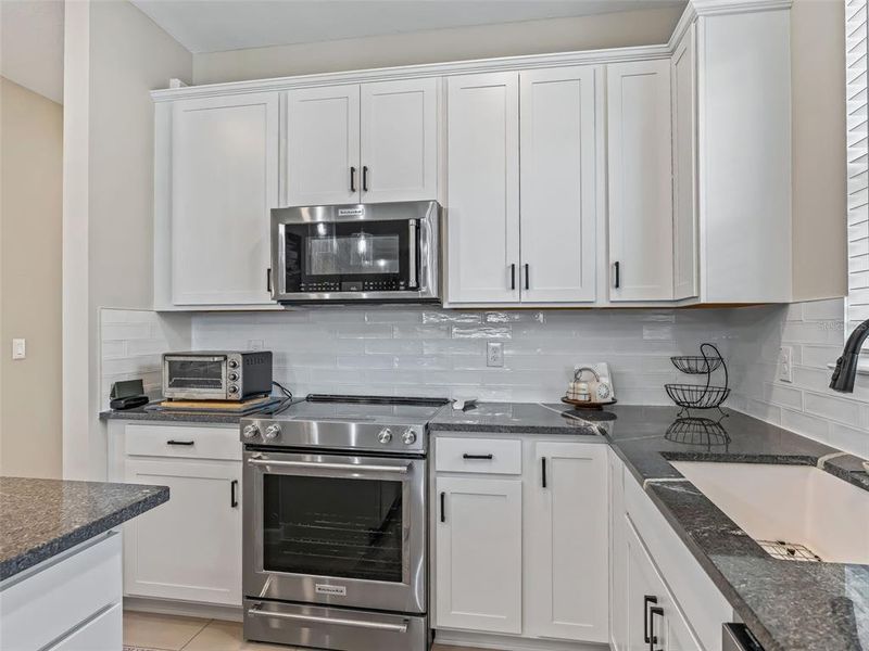 Furnished interior view inside a new home in Del Webb Stone Creek, Ocala (Image 14).