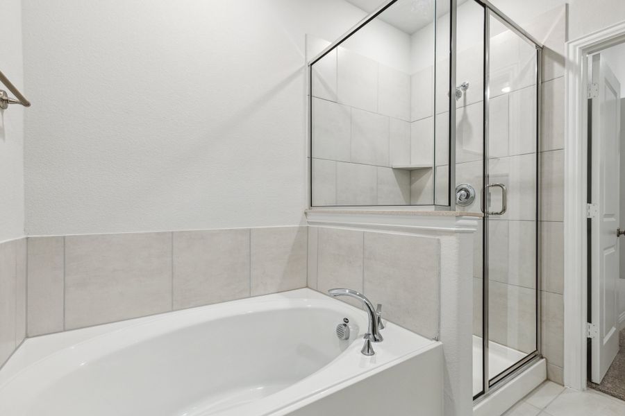 Representative furnished interior of a home built from the Luna by Megatel Homes in Sicily, Princeton (Image 5).